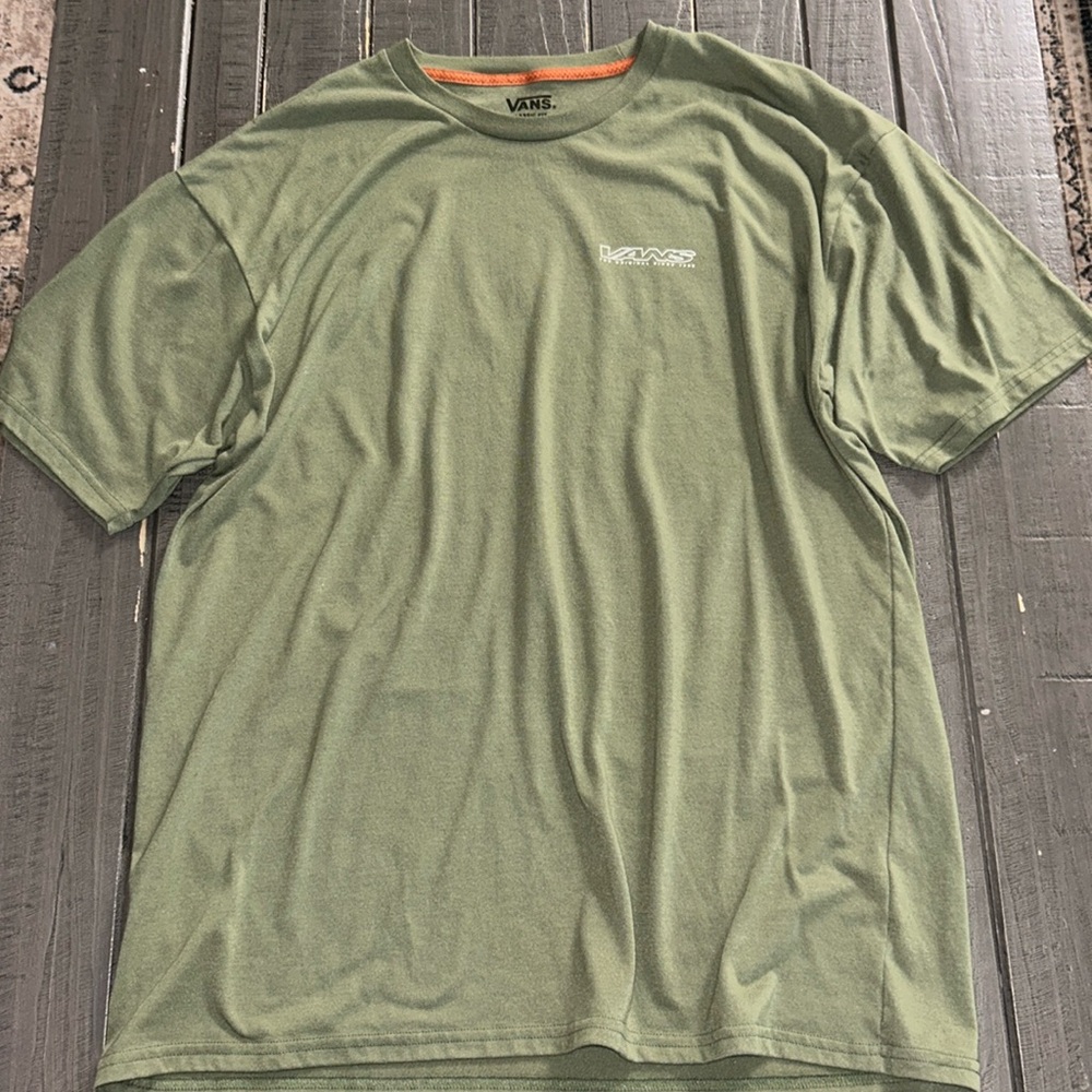 VANS- men’s tee